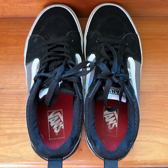 Men’s vans size 8 - Picture 6 of 7